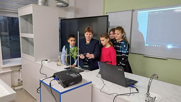 Лабораторные работы в центре "Точка роста".