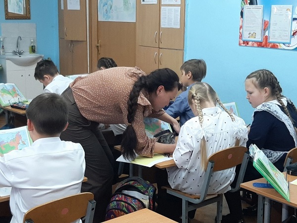 КОНКУРС ПРОФЕССИОНАЛЬНОГО МАСТЕРСТВА "УЧИТЕЛЬ ГОДА 2023-2024".